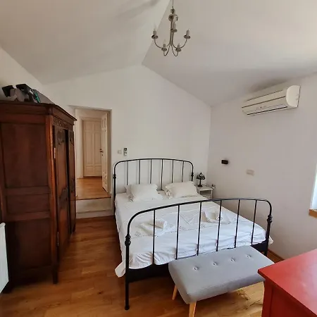 16th Century Filomena Villa
